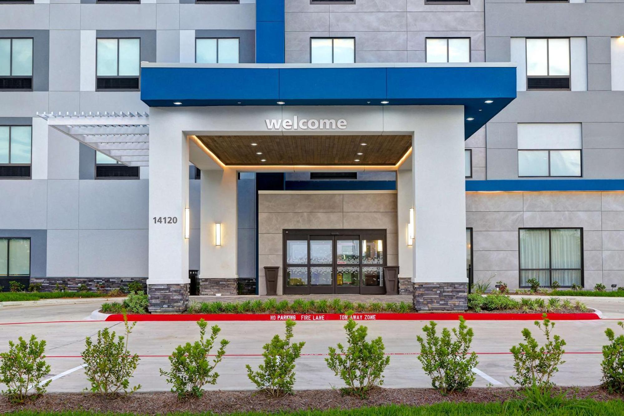 Hampton Inn & Suites Houston East Beltway 8, Tx Экстерьер фото