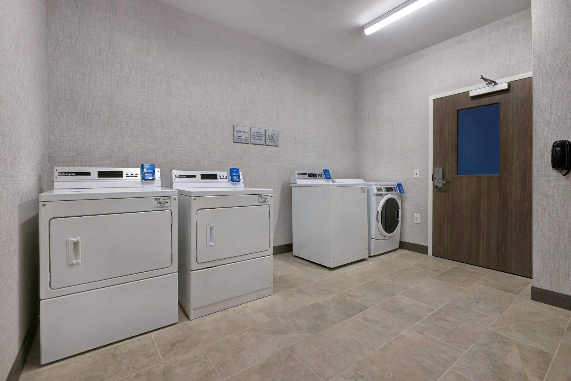 Hampton Inn & Suites Houston East Beltway 8, Tx Экстерьер фото