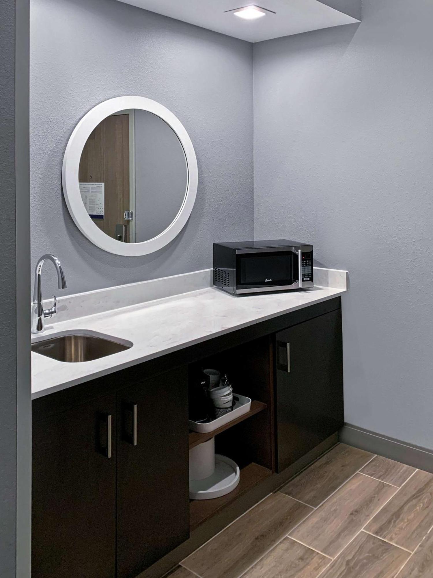 Hampton Inn & Suites Houston East Beltway 8, Tx Экстерьер фото
