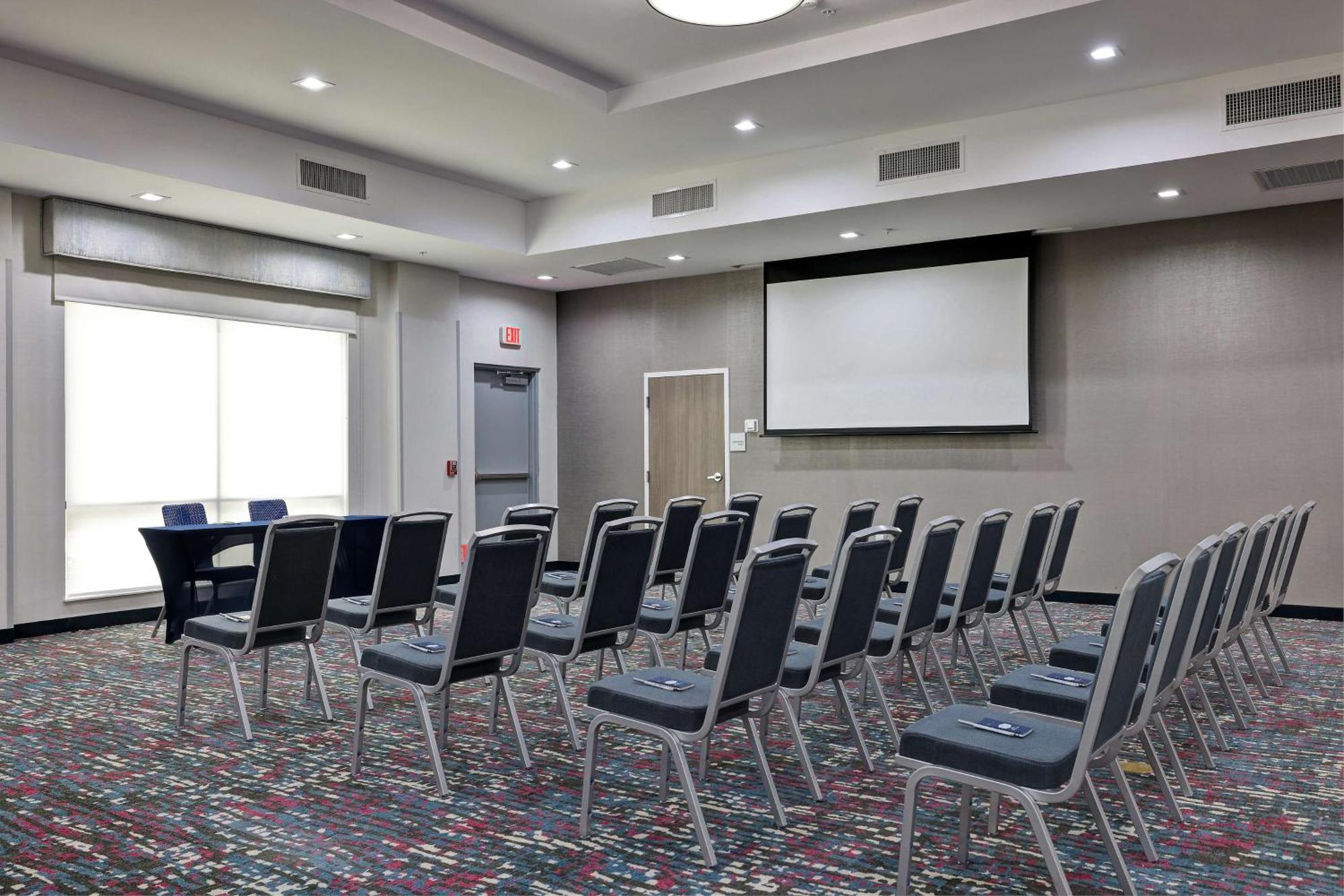 Hampton Inn & Suites Houston East Beltway 8, Tx Экстерьер фото